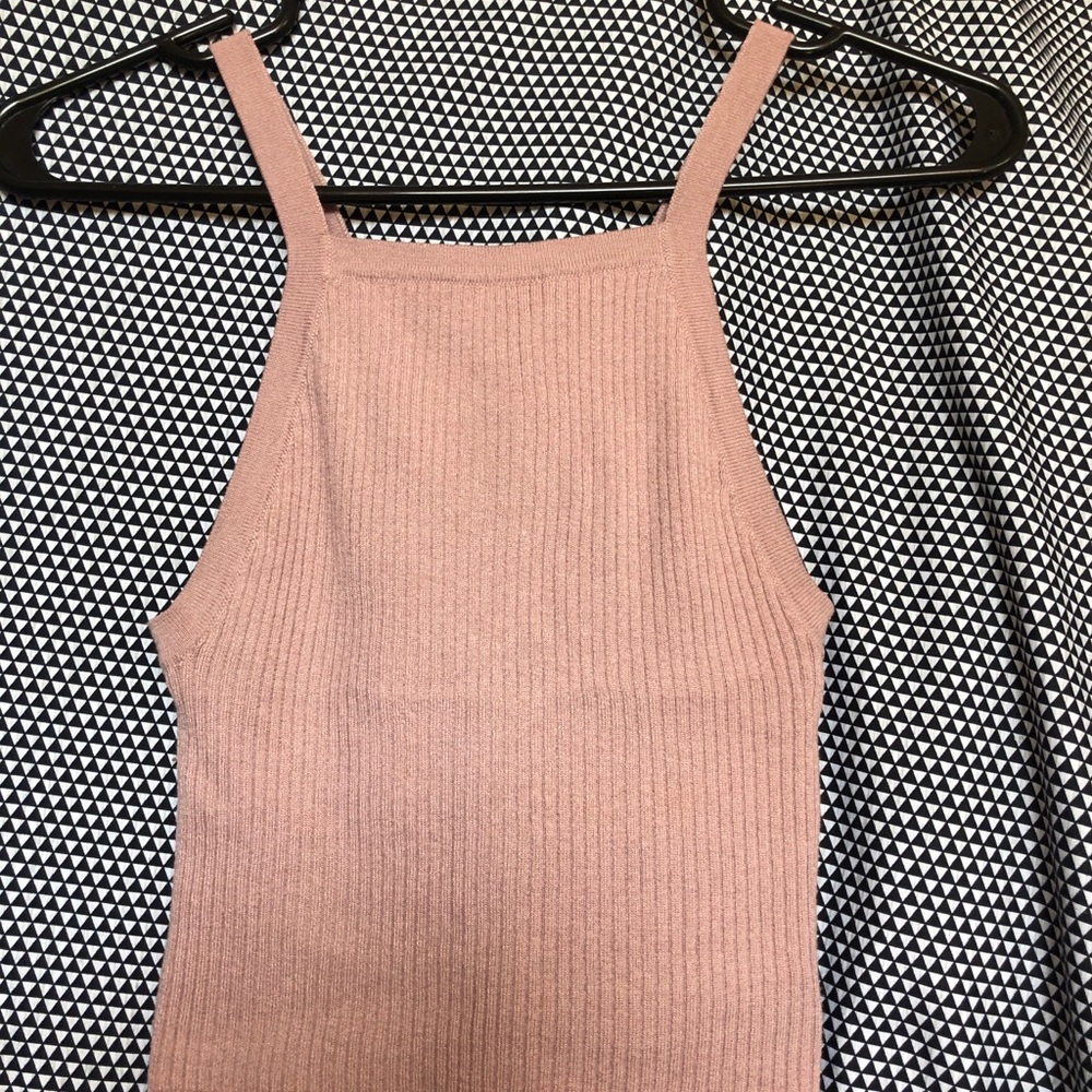 Berry Tank Top - Picture 3 of 5